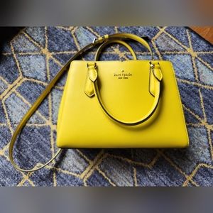 Yellow kate spade purse (like new)